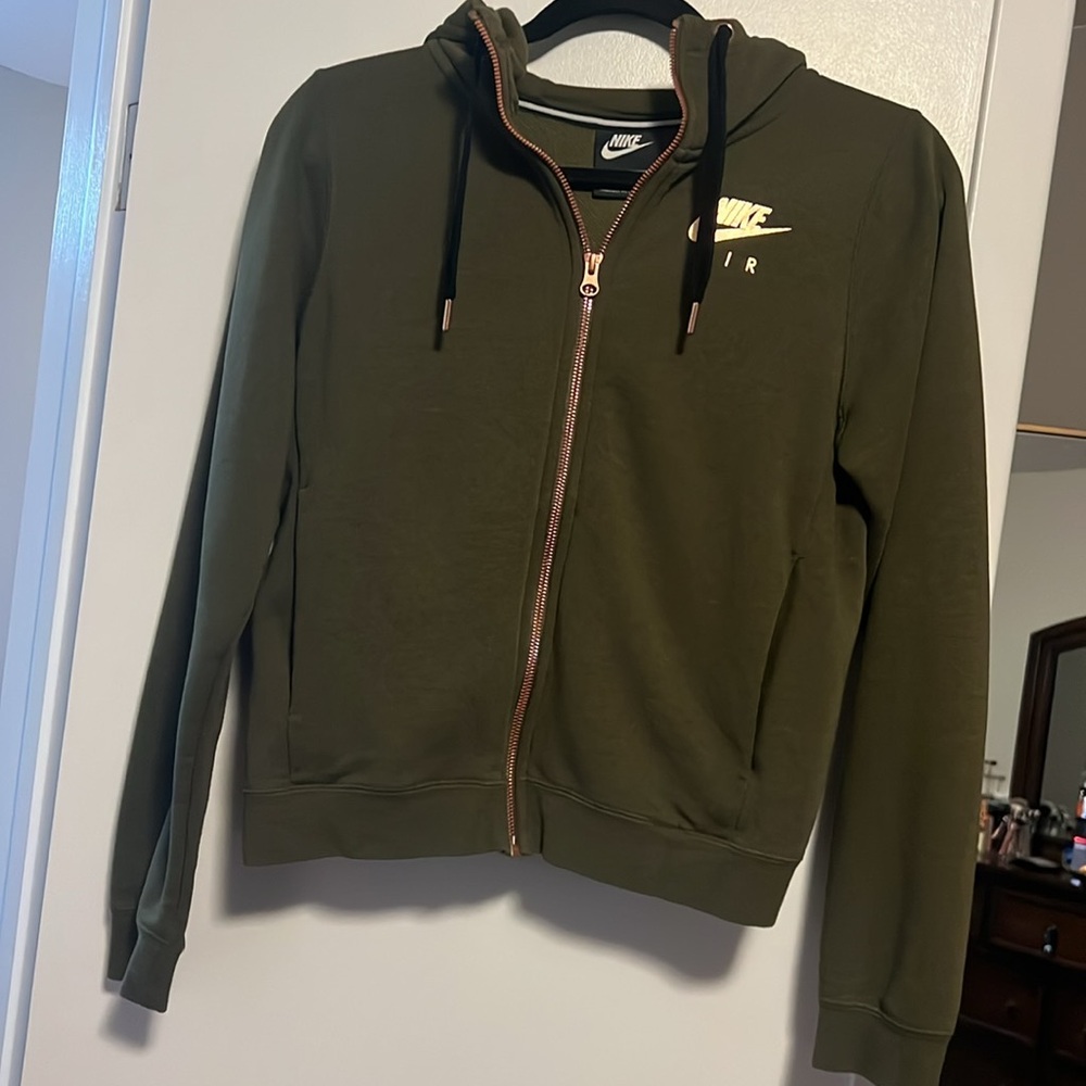 Nike Sweater